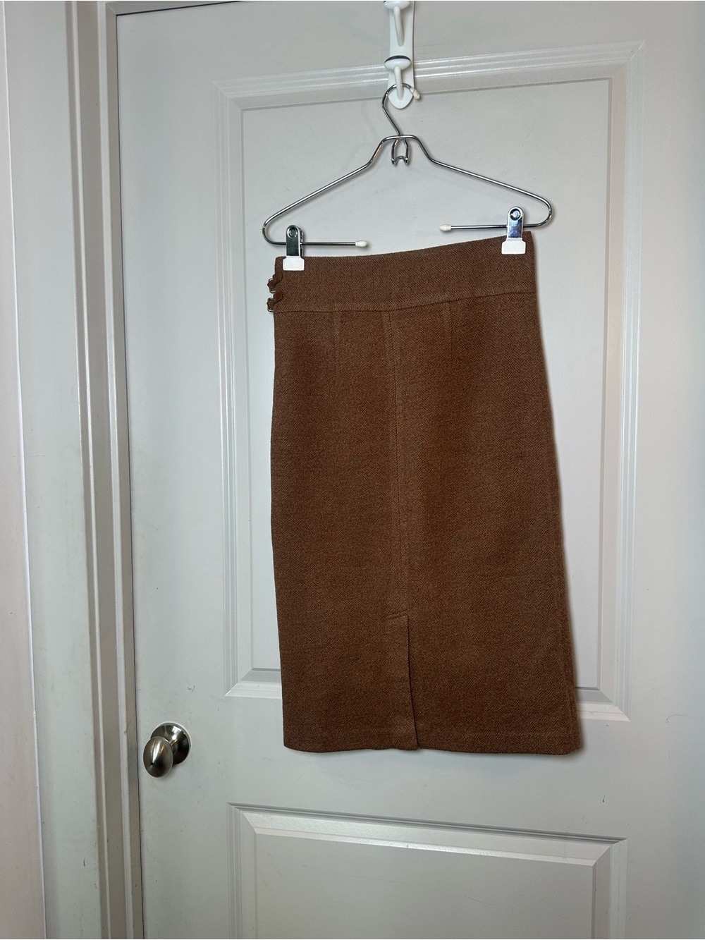 Vintage 90’s RALPH LAUREN Wool Herringbone Buckle Brown Pencil Skirt, Medium - Picture 5 of 6